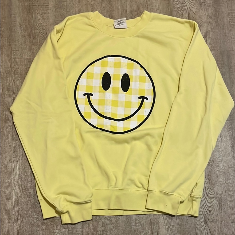 Mallory Ervin Living fully Co yellow smiley face sweatshirt